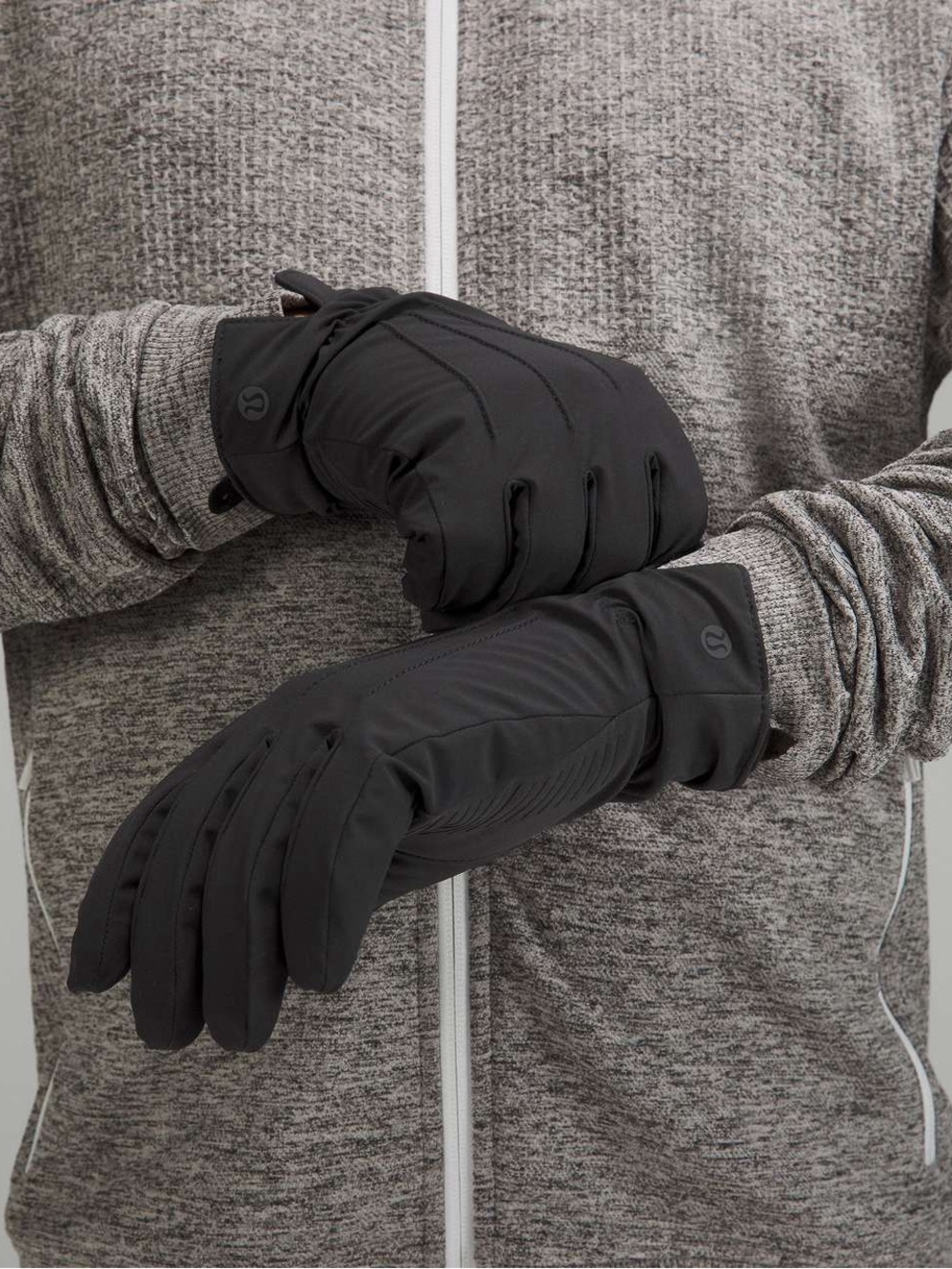 Lululemon Black City Keeper Gloves In Size S/M NWT